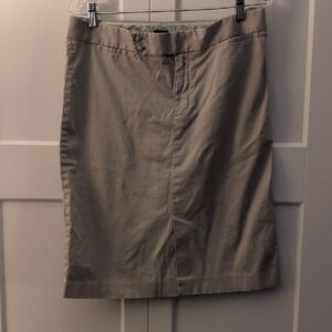 GAP Women's Stretch Pencil Skirt in Tan